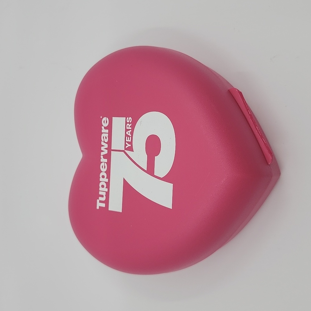 Tupperware Heart Keeper pink 75years logo New
